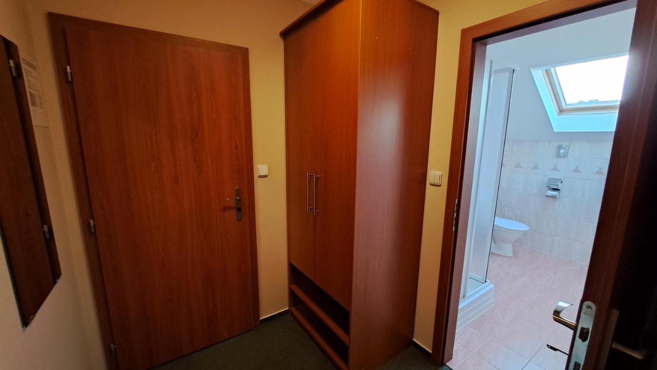 Penzion Aida Ostrava Ngoại thất bức ảnh