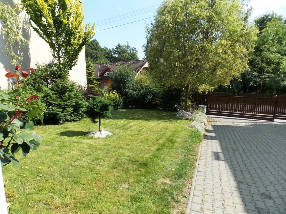 Penzion Aida Ostrava Ngoại thất bức ảnh